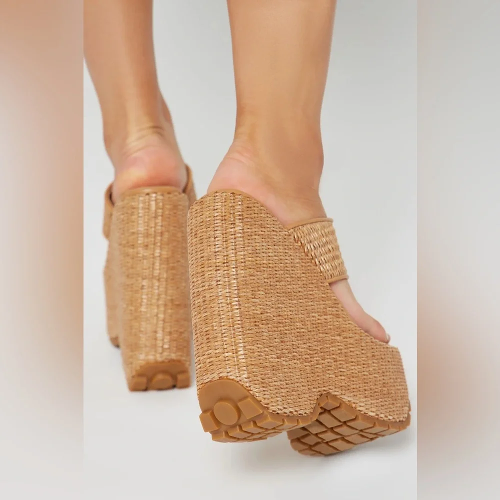 Fashion Nova Tan Woven Platform Wedge Sandals - Picture 6 of 7
